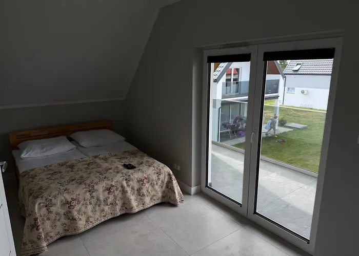 Piaskowa 6 Caloroczne Leba * Nowecin