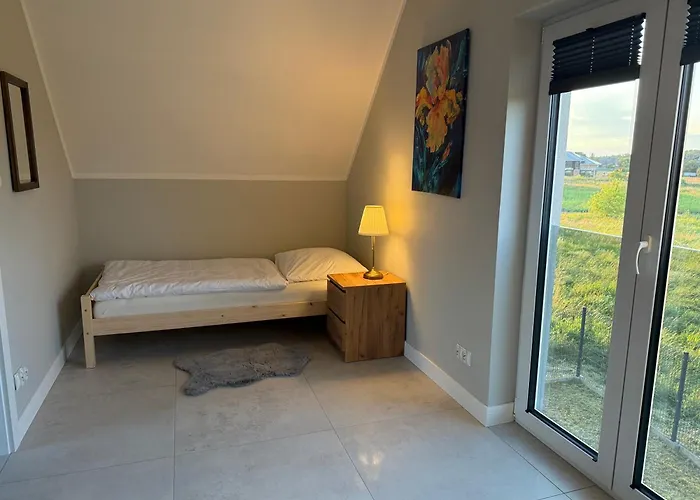 Piaskowa 6 Caloroczne Leba *